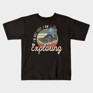 I'm Not Lost, I'm Exploring Camping Hike Vintage Sunset Kids T-Shirt